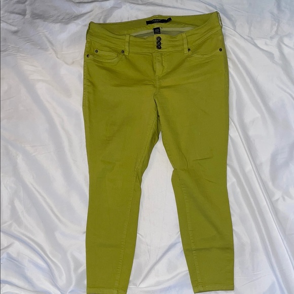 Lime green Torrid jeggings size 16 short - Picture 1 of 7